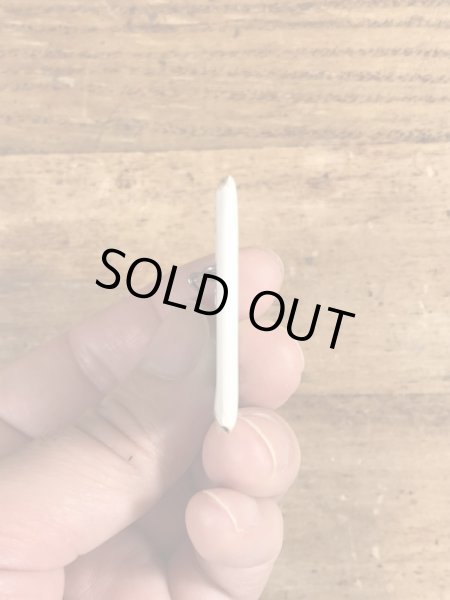 80年代頃のFuck You Fuck Me Fuck Everybodyのメッセージが書かれたヴィンテージの缶バッチ