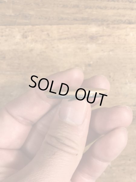 60'sのMary Poppins Is A Junkieメッセージが書かれたヴィンテージの缶バッジ