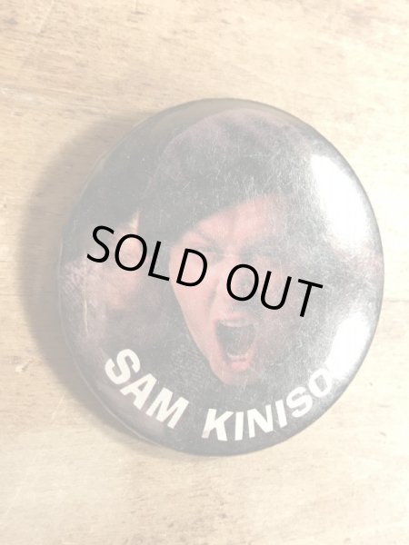 80年代頃のサムキニソンのビンテージの缶バッジ