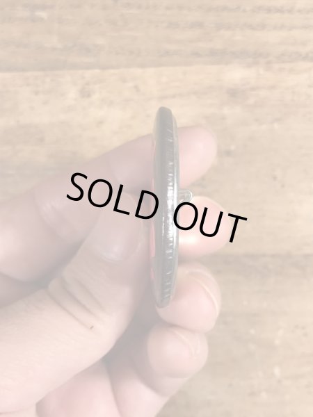 80年代頃のI'm Back By Popular Demandのメッセージが書かれたビンテージの缶バッジ