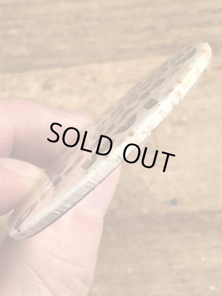 80年代頃のI Am A Nympho Incase Of An... のメッセージが書かれたヴィンテージの缶バッチ