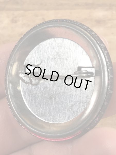 80年代頃のI'm Back By Popular Demandのメッセージが書かれたビンテージの缶バッジ