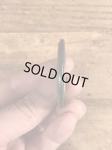 80年代頃のSounds Like Bullshit To Meのメッセージが書かれたヴィンテージの缶バッチ