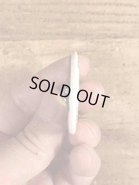 80’sのJohn Z. Deloreanのコカイン密売裁判のヴィンテージの缶バッチ