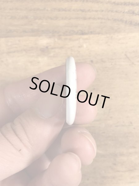 80年代頃のBe A Designated Driverのメッセージが書かれたビンテージの缶バッジ