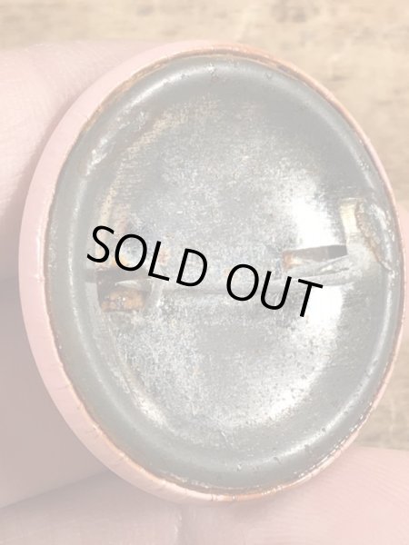 80'sのI Just Can't Wait 'Til Saturdayのメッセージが書かれたビンテージの缶バッジ