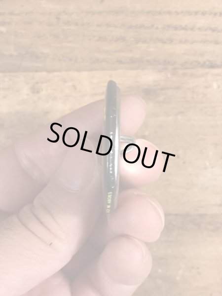 80年代頃Come On In, My Day Was Ruined Anywayのメッセージが書かれたビンテージの缶バッジ