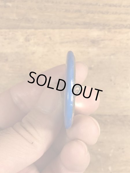 80年代頃のGuy With Attitude...のメッセージが書かれたヴィンテージの缶バッチ