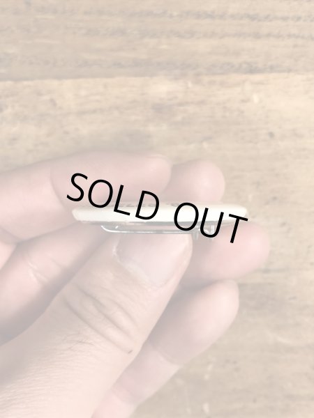 80年代頃のジョンデロリアンのコカイン密売裁判のビンテージの缶バッジ