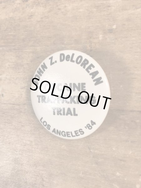 80’sのJohn Z. Deloreanのコカイン密売裁判のヴィンテージの缶バッチ