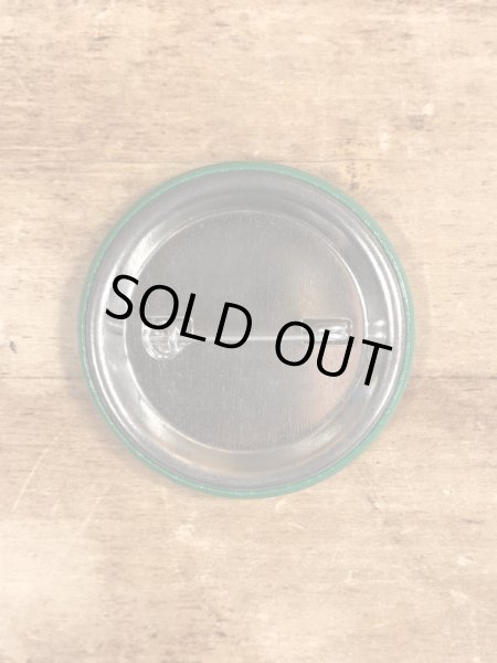 80'sのHe Knows When You're On Drugs.のメッセージが書かれたヴィンテージの缶バッチ