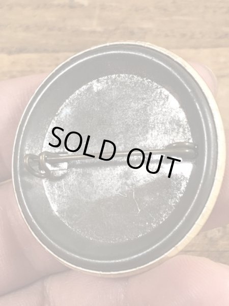 70年代頃のNever Have A Nice Dayのメッセージが書かれたビンテージの缶バッジ