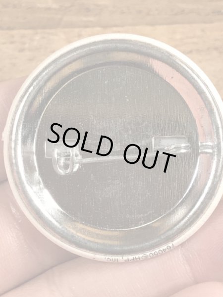 80'sのサンドラボイントンのイラストが描かれたヴィンテージの缶バッチ