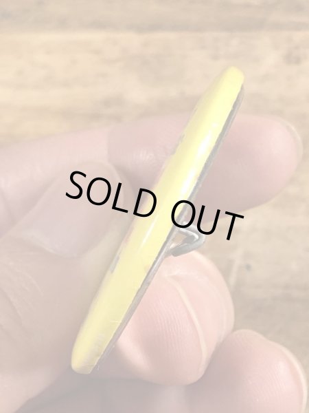 80年代頃のThe 4 Worst Things...のメッセージが書かれたヴィンテージの缶バッチ