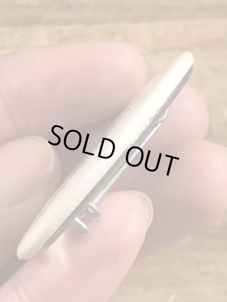 80年代頃のサンドラボイントンのメッセージが書かれたビンテージの缶バッジ