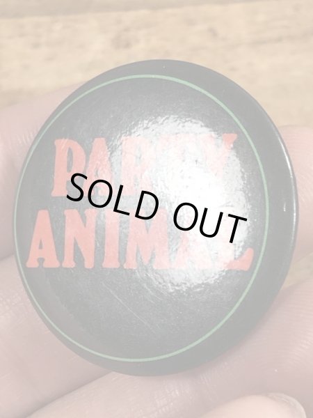 80'sのParty Animalのメッセージが書かれたヴィンテージの缶バッチ