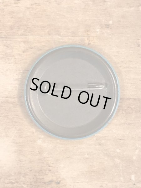 80'sのSo Many Men...So Few With Brainsのメッセージが書かれたビンテージの缶バッジ