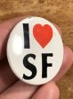 80年代頃のI Love SFのメッセージが書かれたビンテージの缶バッジ