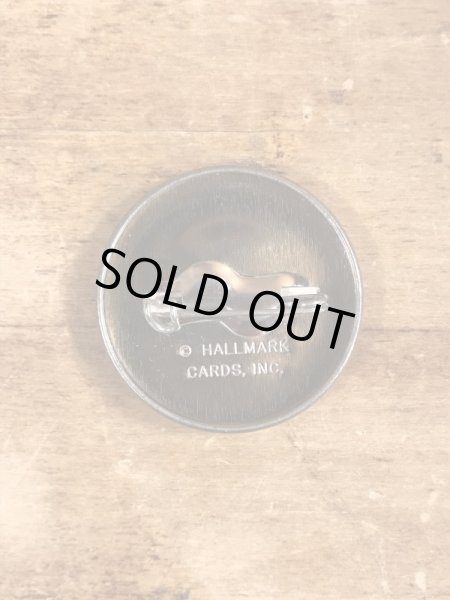 80'sのSanta Lives!のメッセージが書かれたビンテージの缶バッジ