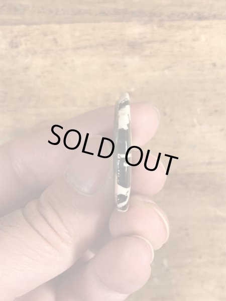 80年代頃のMiddle Classのメッセージが書かれたビンテージの缶バッジ