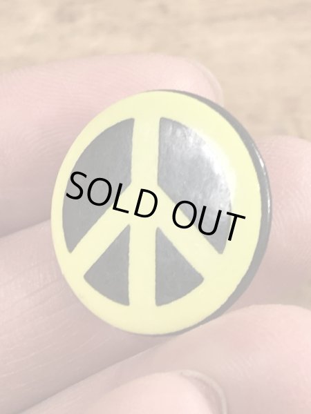 70~80’sのピースマークのビンテージの缶バッジ