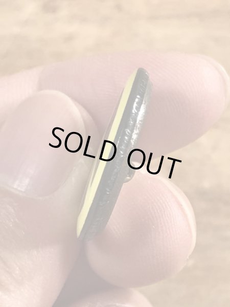 70~80年代頃のピースマークのヴィンテージの缶バッチ