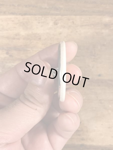 80年代頃のMc Shitのメッセージが書かれたビンテージの缶バッジ