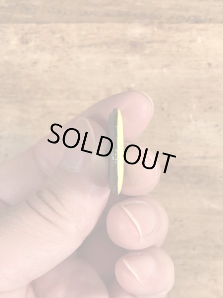 70~80年代頃のピースマークのヴィンテージの缶バッチ