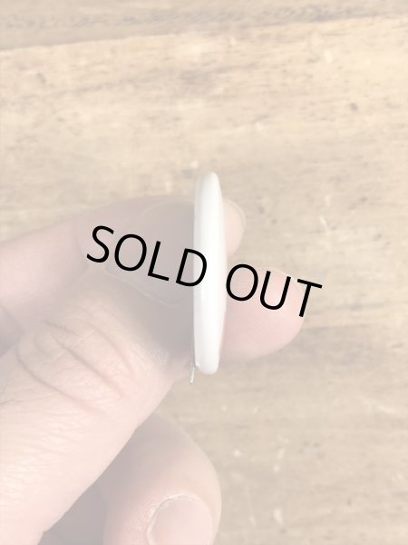 70年代頃のI Like It Uglyのメッセージが書かれたビンテージの缶バッジ