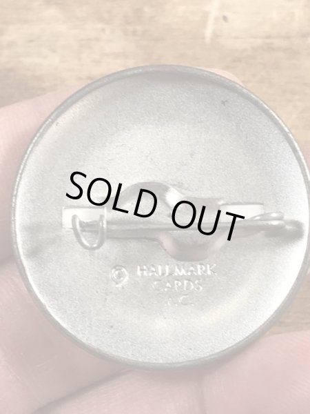 80'sのBirthdays Are A Bitch!のメッセージが書かれたヴィンテージの缶バッチ