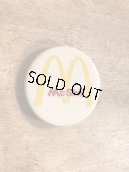 80年代頃のMc Shitのメッセージが書かれたビンテージの缶バッジ