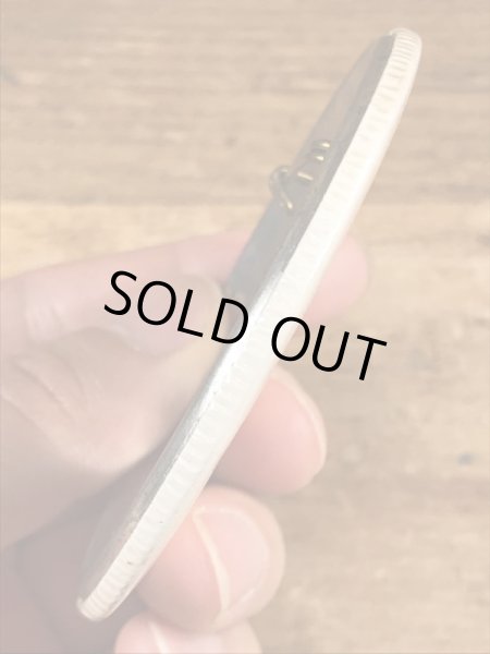 70~80’sのメッセージが書かれたヴィンテージの缶バッチ