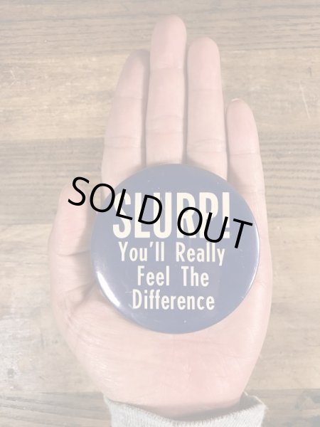 70~80年代頃のメッセージが書かれたヴィンテージの缶バッチ