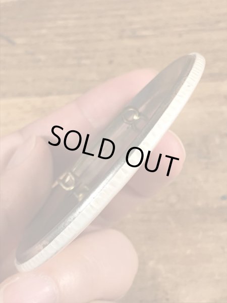 70~80’sのメッセージが書かれたヴィンテージの缶バッチ