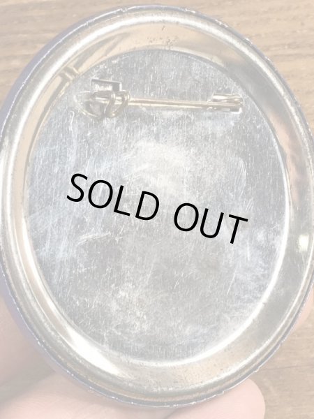 70~80’sのメッセージが書かれたビンテージの缶バッジ