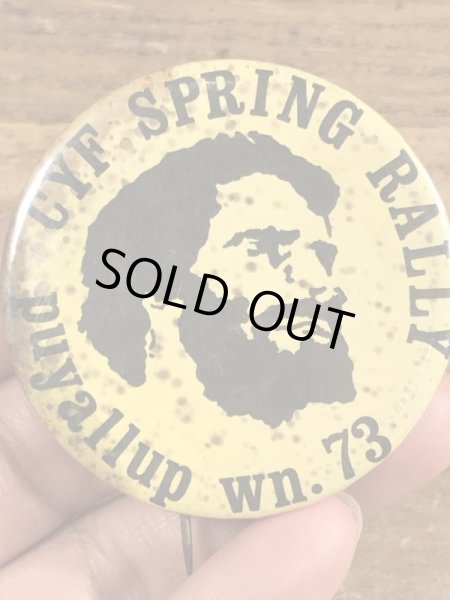 70年代頃のアメリカのキャンプイベントのヴィンテージの缶バッチ