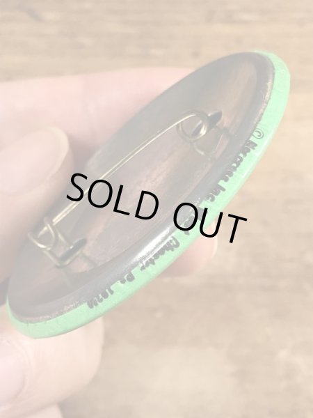 70~80’sのメッセージが書かれたヴィンテージの缶バッチ