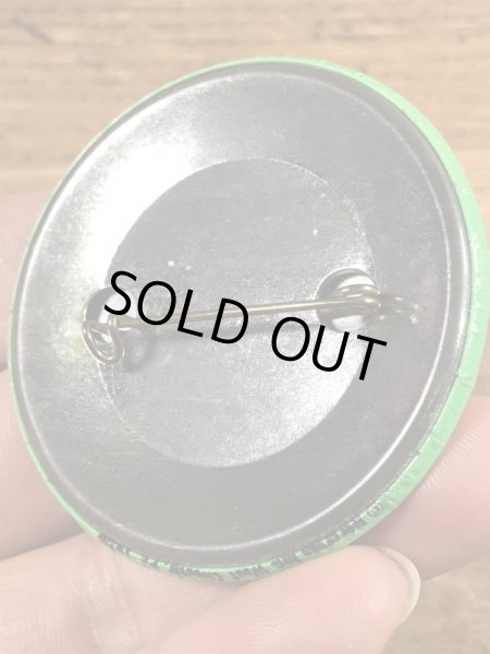 70~80年代頃のメッセージが書かれたビンテージの缶バッジ