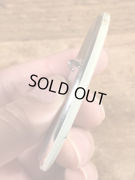 70~80’sのメッセージが書かれたビンテージの缶バッジ