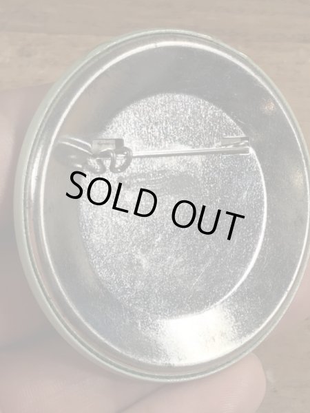 70~80’sのメッセージが書かれたビンテージの缶バッジ