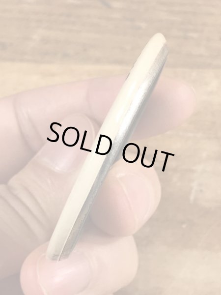 70年代頃のIt's A Boyが書かれたビンテージの缶バッジ