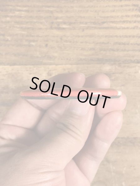 80'sのメッセージが書かれたヴィンテージの缶バッチ