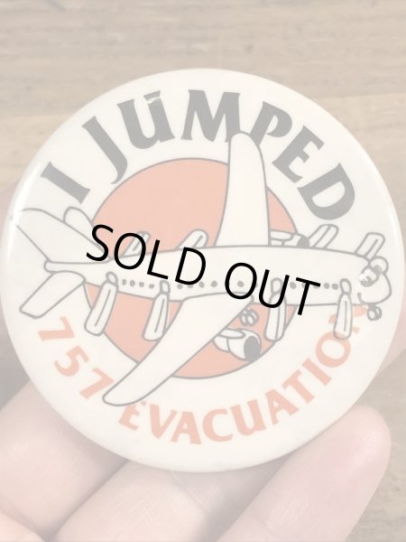 80年代頃のボーイング757が描かれたビンテージの缶バッジ