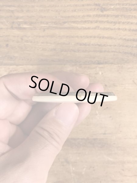 70’sのトレーダーヴィックスのビンテージの缶バッジ