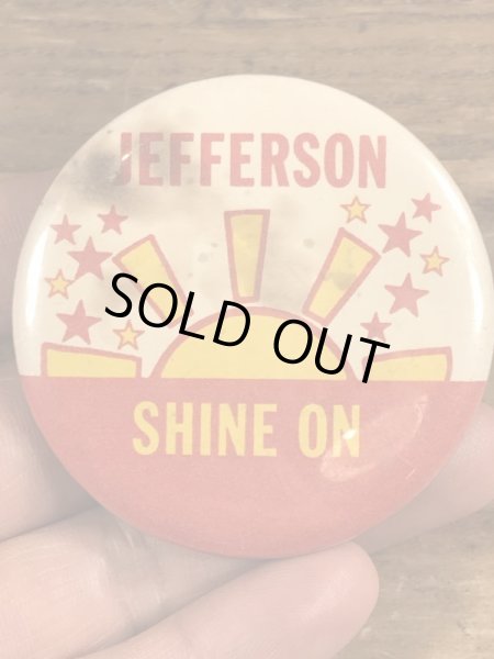 80年代頃のメッセージが書かれたビンテージの缶バッジ