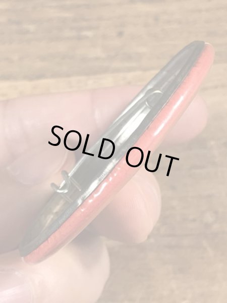 80年代頃のメッセージが書かれたビンテージの缶バッジ