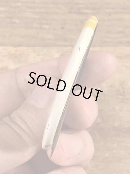 70年代頃のメッセージが書かれたビンテージの缶バッジ