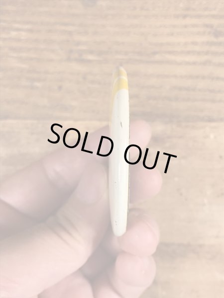 70年代頃のメッセージが書かれたビンテージの缶バッジ