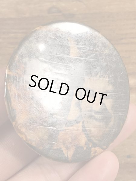 80年代頃のローレル&ハーディのビンテージの缶バッジ