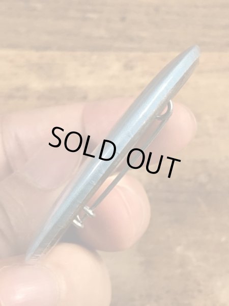 80年代頃のサンドラボイントンのイラストが描かれたビンテージの缶バッジ